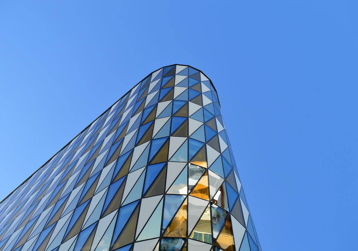 100胜！王曼昱4-1朱芊曦晋级WTT总决赛女单四强