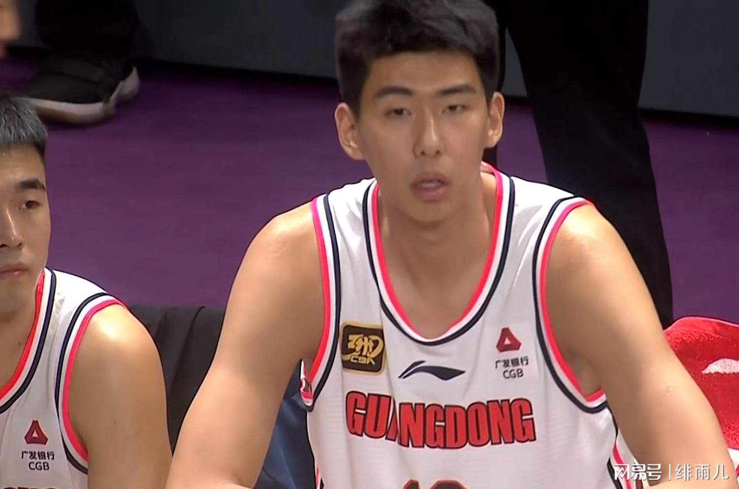 不用拿徐昕来换?广东队有望“白拿”男篮顶级内线,保底总决赛了